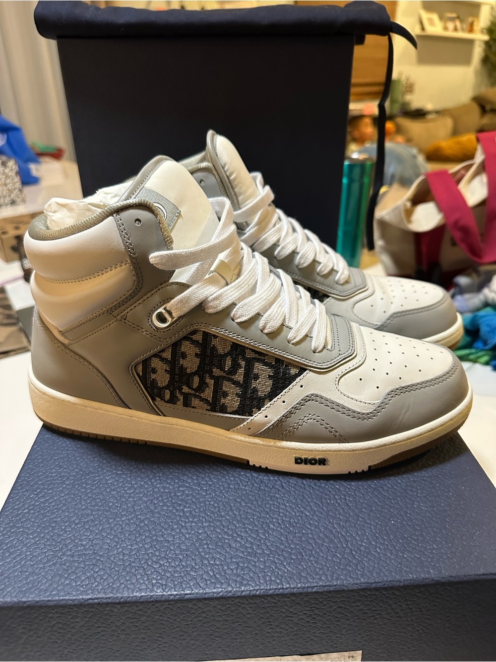 Dior Men’s High-Top Sneakers in White and Gray B27